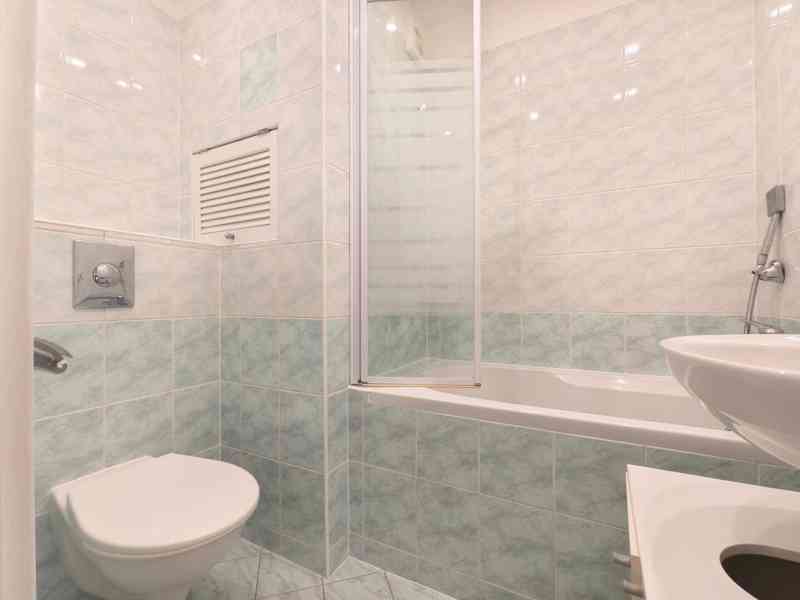 Podnájem 1+1 (s vanou), 40m2 (Jablonec n.N., ul. Na Vršku) - foto 3