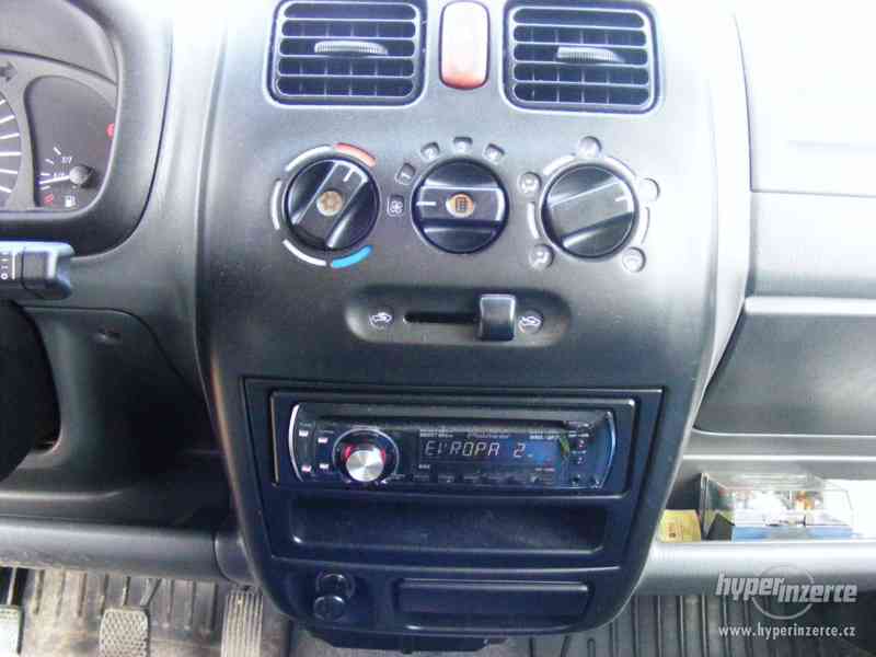 Opel Agila 1.0 - foto 8