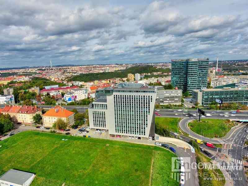 Pronájem kanceláře 490 m2 Vyskočilova, Praha Michle - foto 11
