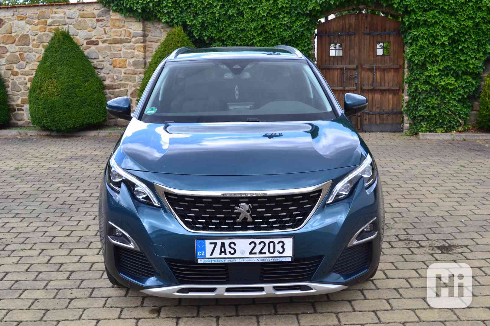 Peugeot 5008 1,5 HDI ACTIVE - foto 1