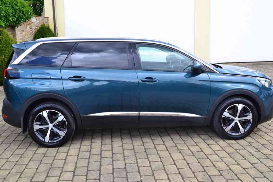 Peugeot 5008 1,5 HDI ACTIVE - foto 2