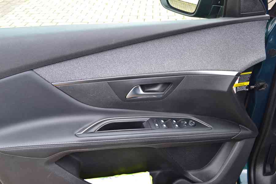 Peugeot 5008 1,5 HDI ACTIVE - foto 9