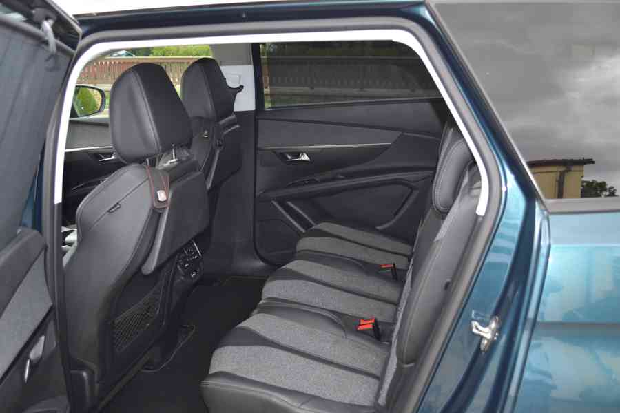 Peugeot 5008 1,5 HDI ACTIVE - foto 8