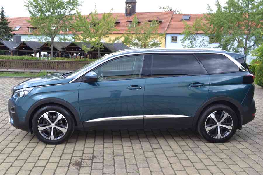 Peugeot 5008 1,5 HDI ACTIVE - foto 3