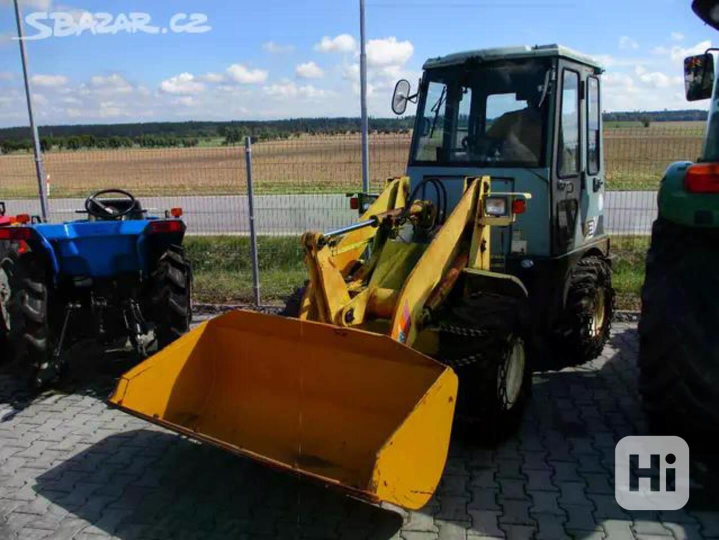 Kolový nakladač Mitsubishi WS 200G - foto 1