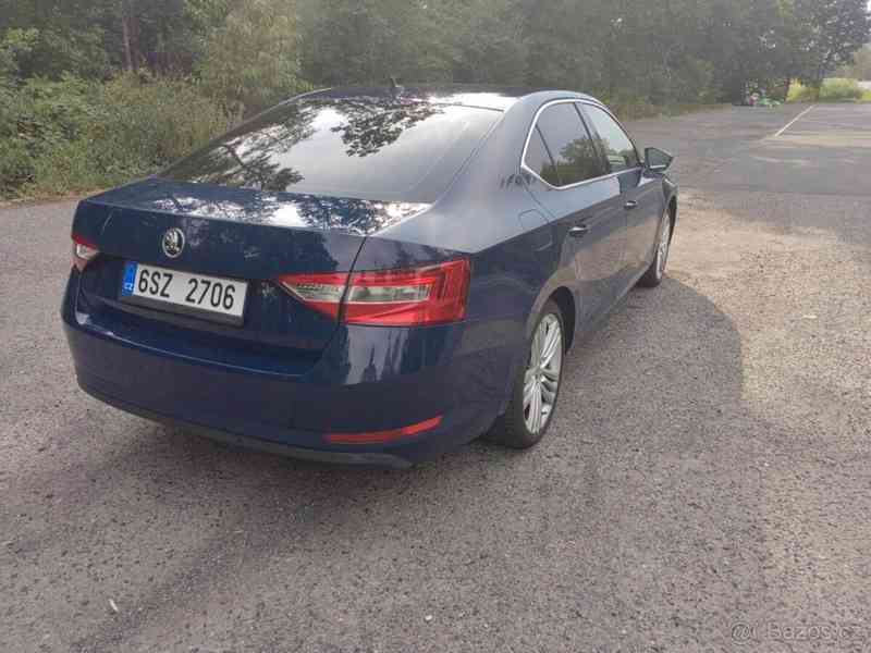 Škoda Superb 2,0   3 TDI - foto 2