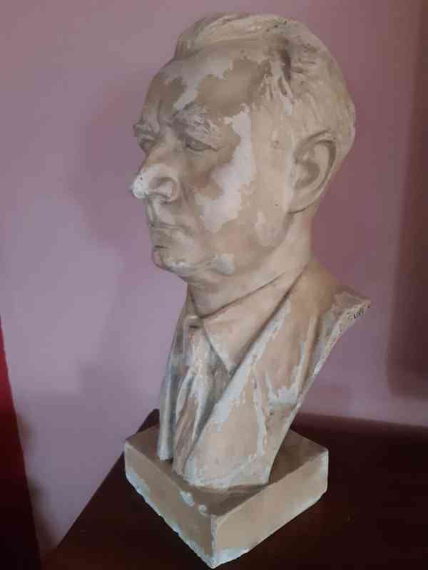 Klement GOTTWALD, životní rozměr 52 cm, signováno Švec - foto 2