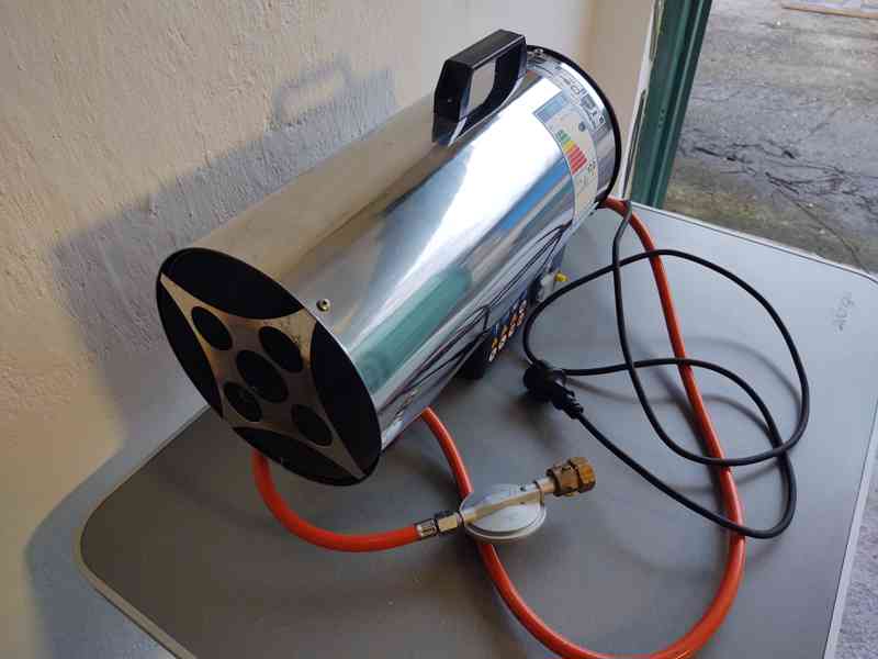 Plynová horkovzdušná turbína GGH 17 INOX - foto 2