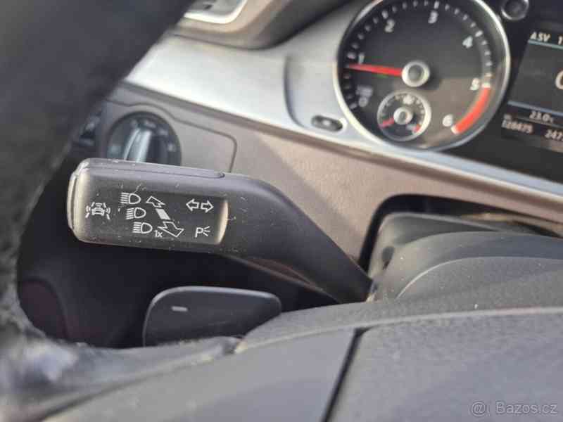 Volkswagen Passat 2,0   TDI Blue Motion - foto 19