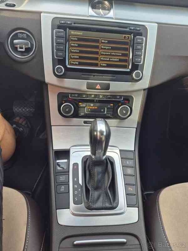 Volkswagen Passat 2,0   TDI Blue Motion - foto 11