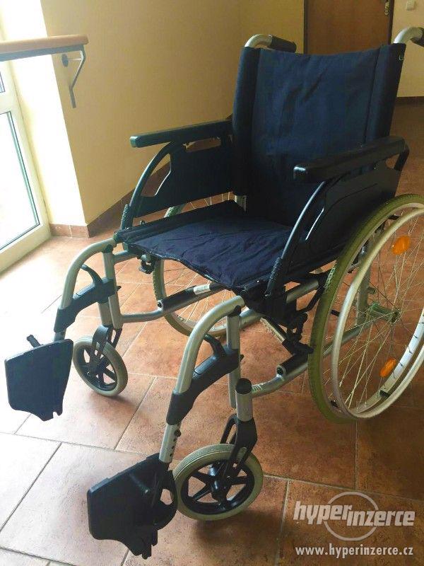 Invalidní vozík - mechanický - foto 1