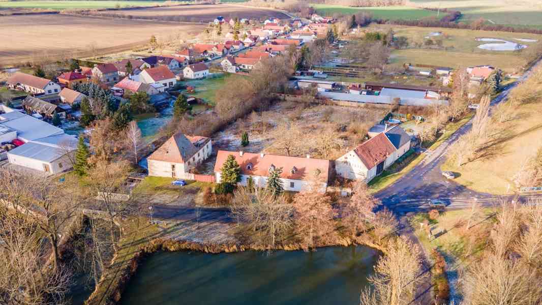 Stavební pozemky určené k bytové zástavbě Pátek u Poděbrad, okres Nymburk - foto 4