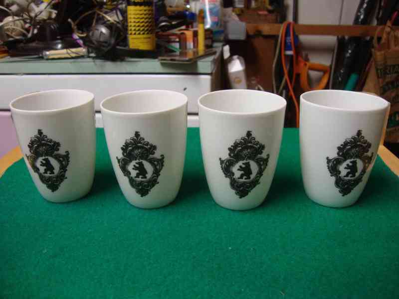 Starožitné porcelánové pohárky Berlín výroba Wallendorf top - foto 2