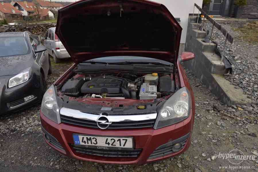 Opel Astra H 1,7 CDTi 74Kw TOP stav a výbava - foto 46