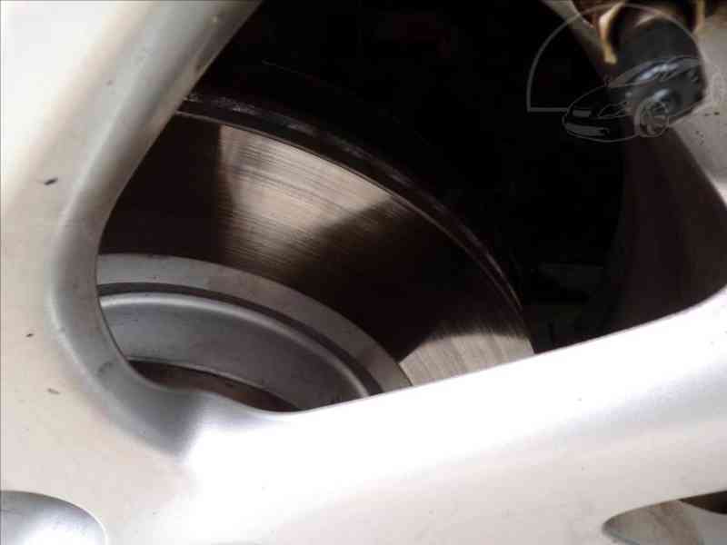 Mazda 6 2,2 MZR-CD KŮŽE,XENONY - foto 17