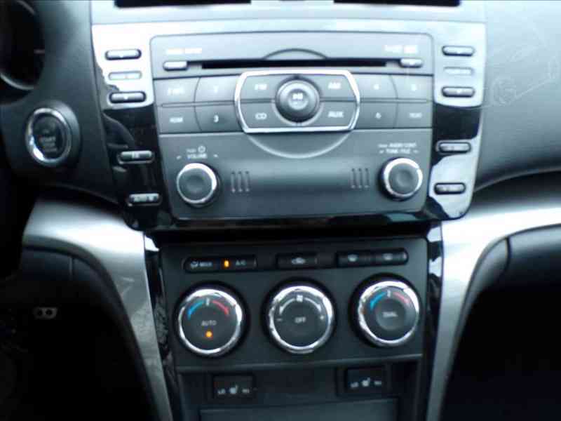Mazda 6 2,2 MZR-CD KŮŽE,XENONY - foto 7