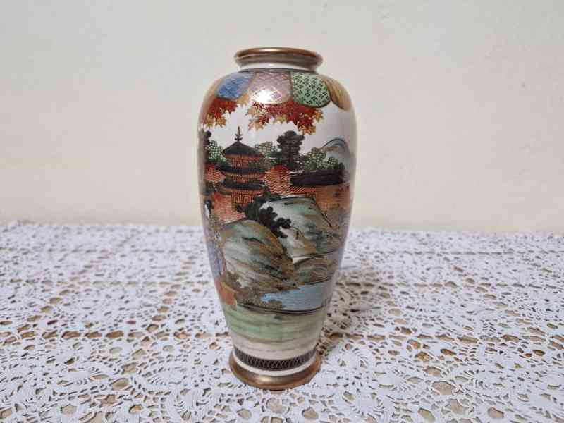 Bohatě zdobená zlacená Váza s Gejšami Satsuma Japonsko - foto 5