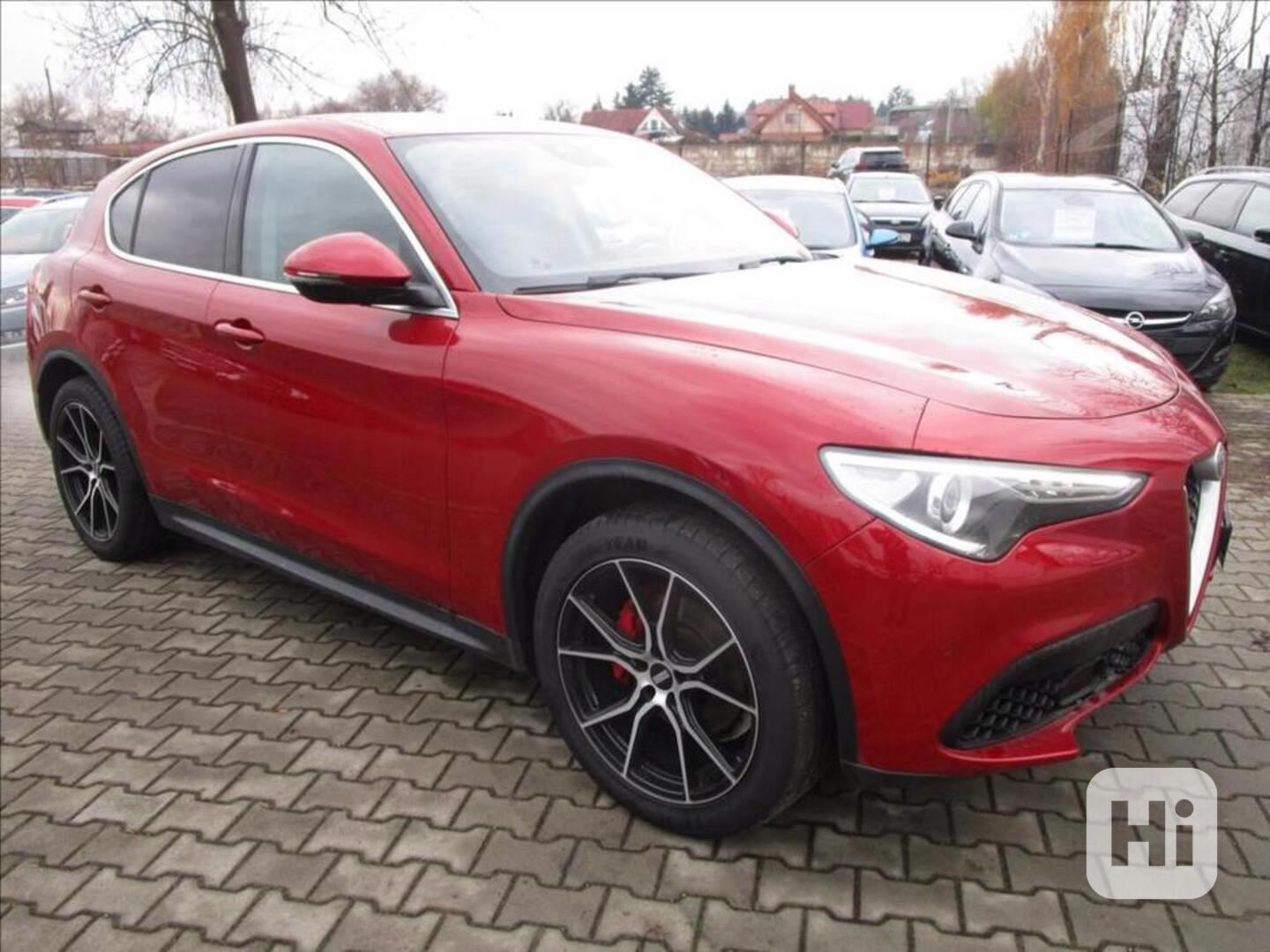 Alfa Romeo Stelvio 2,0 TBi 206KW MultiAir Q4 First Ed. - foto 1