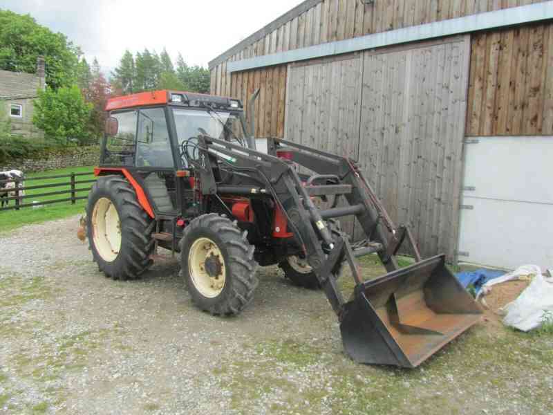  Traktor Zetor 5340 + kompletní čelní nakladač  - foto 4