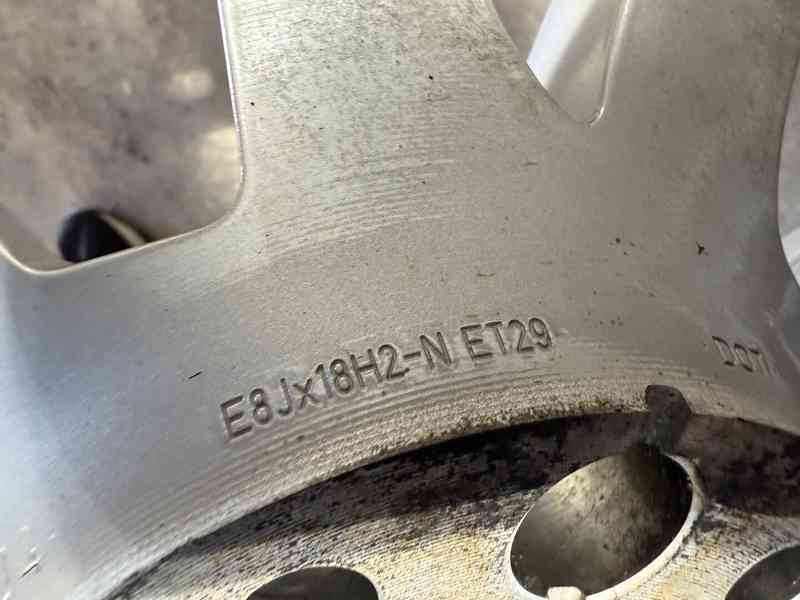 originál sada Audi 18" s pneu Continetal 235/55/18 - foto 12