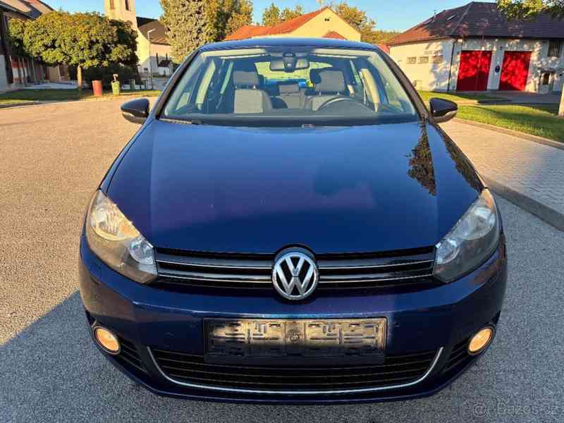 Volkswagen Golf 1,2   tsi STYLE rv.11/2011 výbava - foto 1