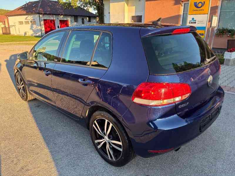 Volkswagen Golf 1,2   tsi STYLE rv.11/2011 výbava - foto 3