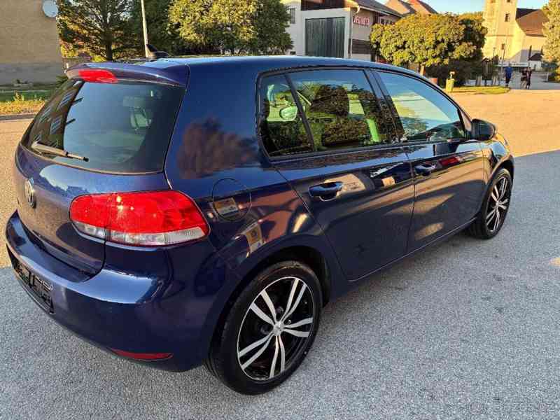 Volkswagen Golf 1,2   tsi STYLE rv.11/2011 výbava - foto 5