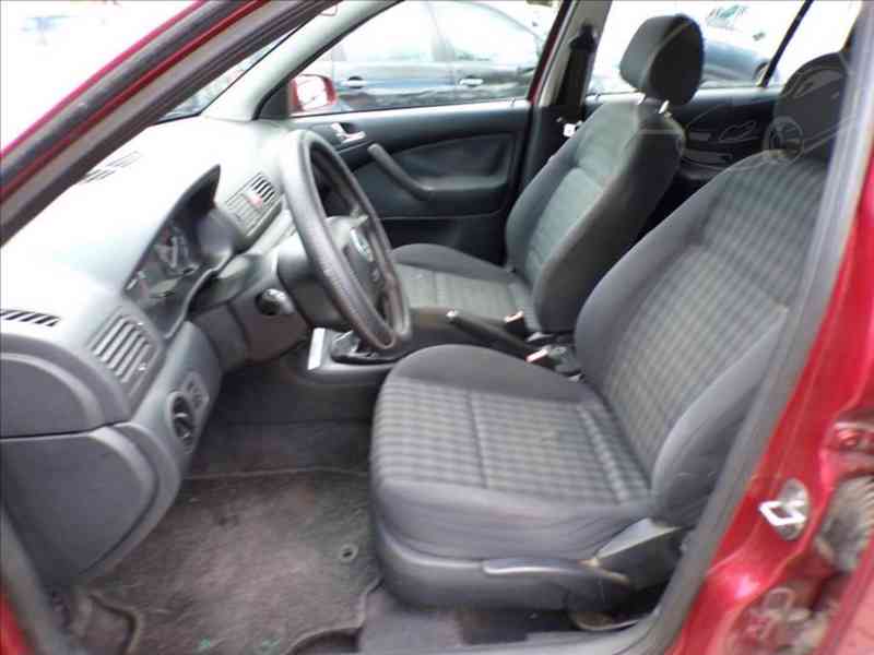 Škoda Octavia 1,9 TDI 1.MAJITEL,TAŽNÉ ZAŘ. - foto 8