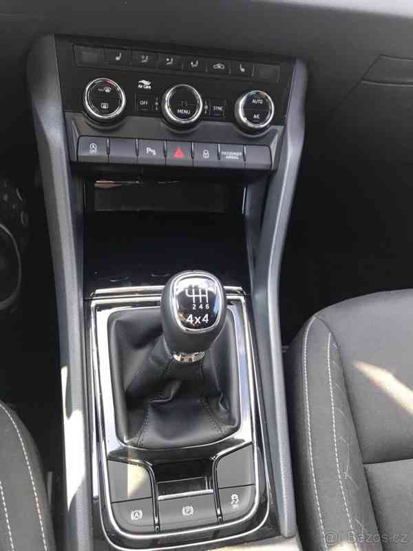 Škoda Karoq 2,0 TDI 4x4 - foto 6