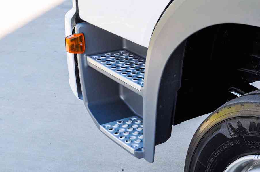 MERCEDES ATEGO 1222 TŘÍSTRANNÝ SKLÁPĚČ HYDRAULICKÁ RUKA EU5 - foto 29