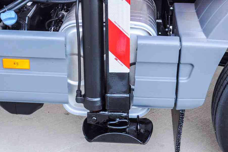 MERCEDES ATEGO 1222 TŘÍSTRANNÝ SKLÁPĚČ HYDRAULICKÁ RUKA EU5 - foto 72