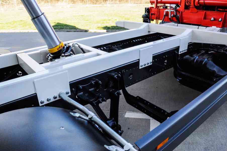 MERCEDES ATEGO 1222 TŘÍSTRANNÝ SKLÁPĚČ HYDRAULICKÁ RUKA EU5 - foto 86