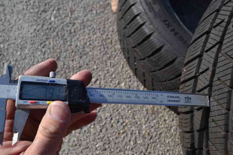 4ks téměr NOVÉ zimní pneu 195/55R16 Barum Polaris 5 - foto 14