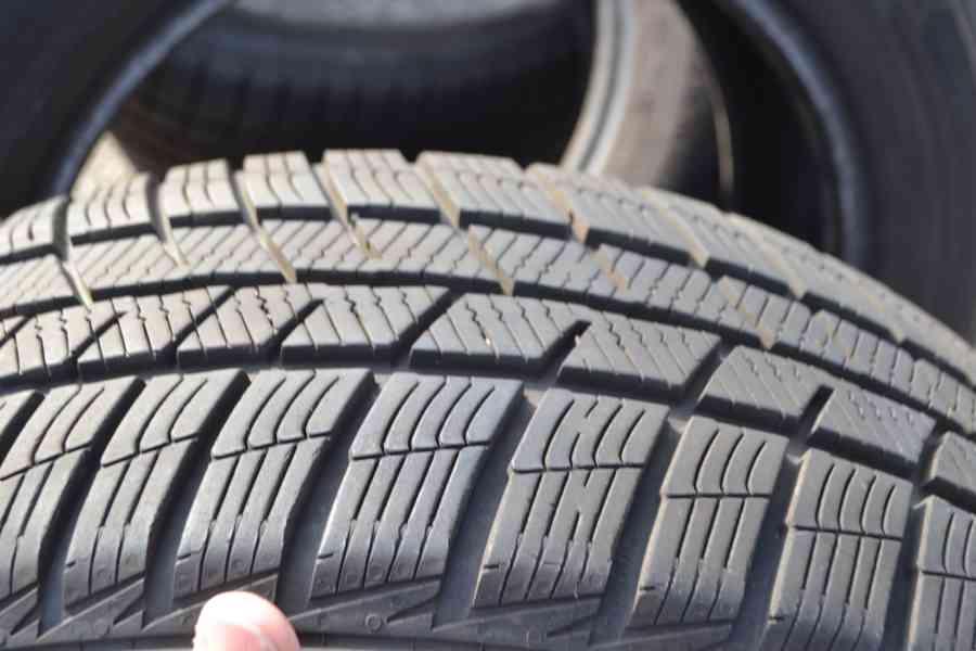 4ks téměr NOVÉ zimní pneu 195/55R16 Barum Polaris 5 - foto 11