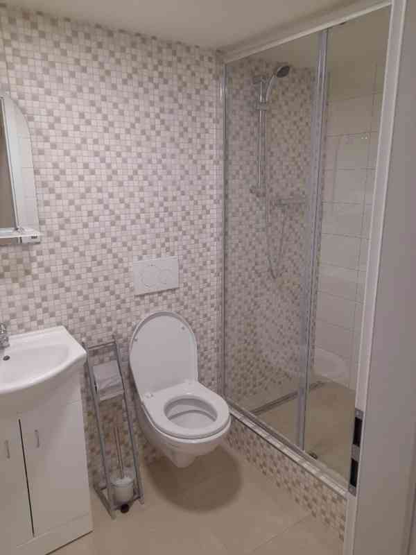 Pronájem malého dvoupatrového bytu  Hodkovice nad Mohelkou - foto 6