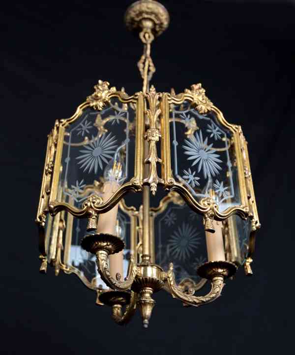 Luxusní mosazná lucerna se zdobenými skly - foto 4