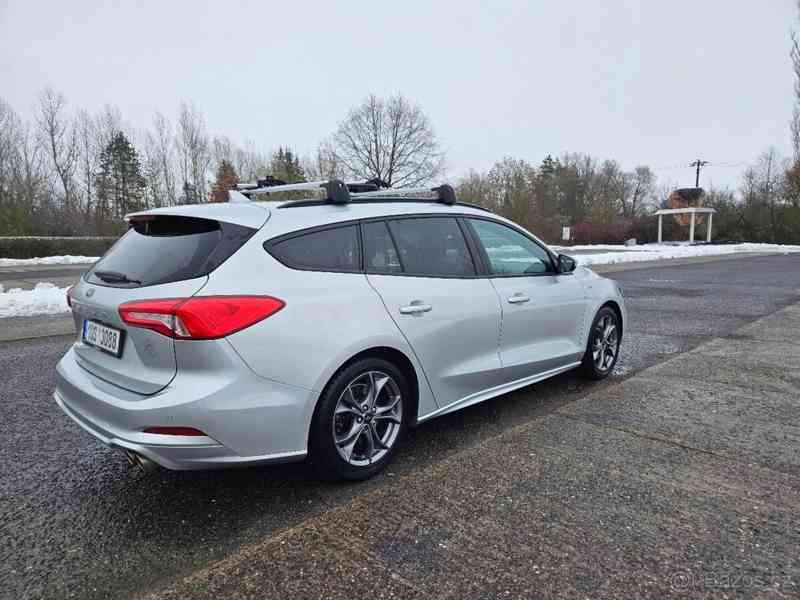 Ford Focus 1,0   MK4 ST Line, r.v. 10/2021 - foto 9