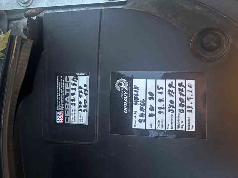 Volkswagen Transportér T5 1.9 - foto 16