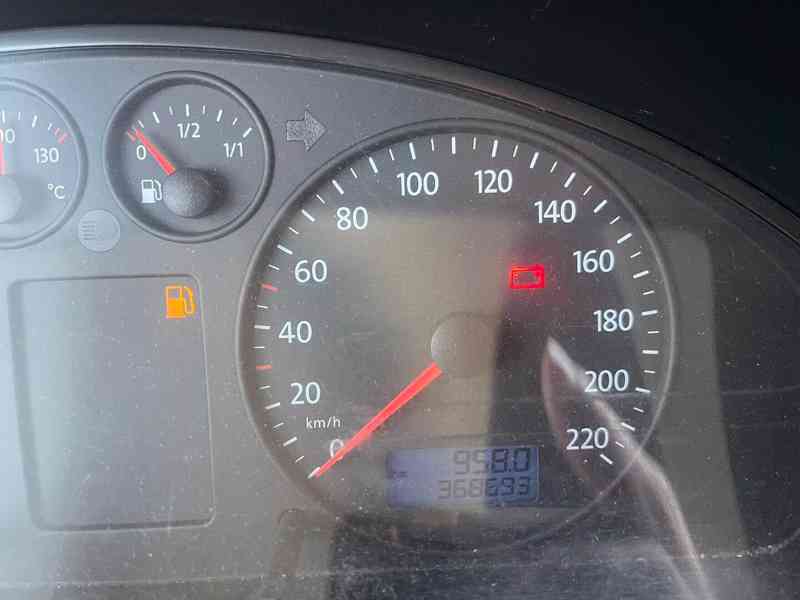 Volkswagen Transportér T5 1.9 - foto 3