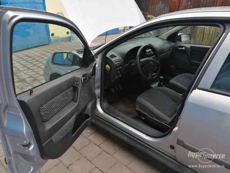 Opel Astra G 1.6 - foto 6