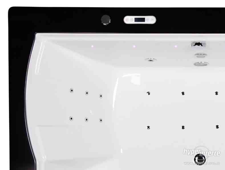 Vířivá vana Wellis NERA Maxi E-Max ™ - foto 5