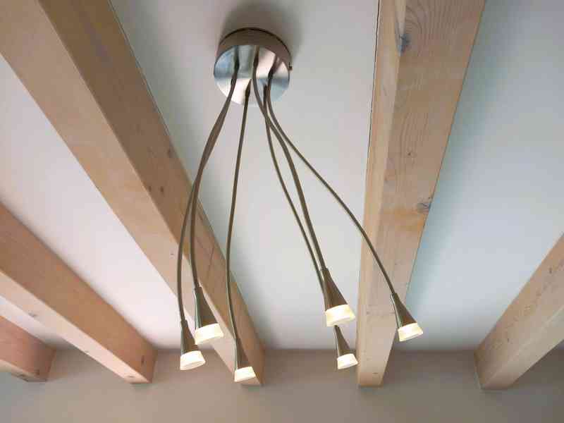 LED lustr - foto 4