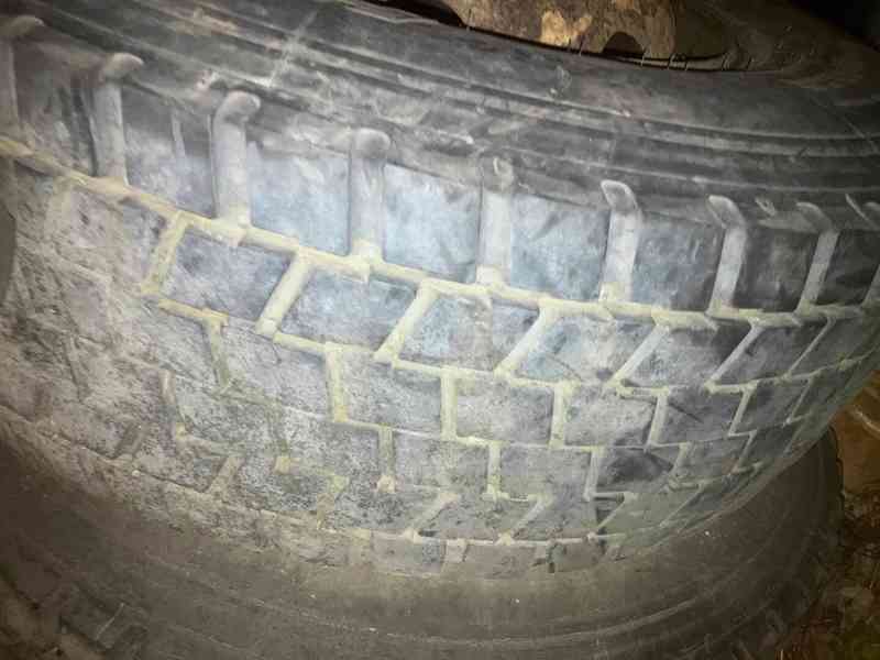 305/70 R19,5 HANKOOK DH05 2 KUSY S DISKEM (8-dira) - foto 5