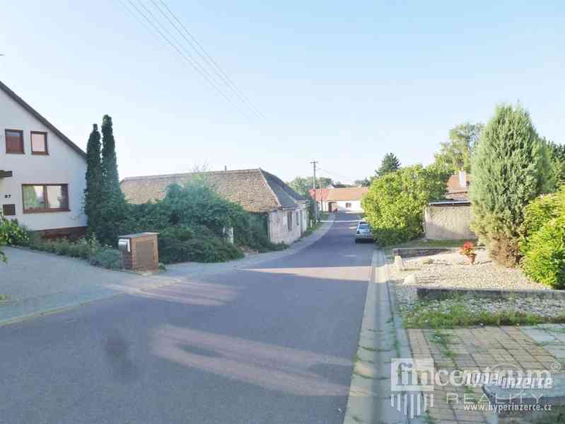 Prodej rodinného domu 88 m2 U Pošty, Hodonice - foto 1