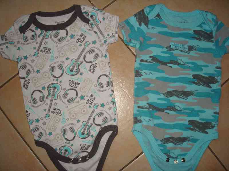 Body Calvin Klein 5 ks 62-68 cm, 3-6měsíců - foto 5