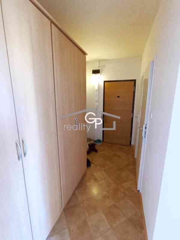 Pronájem 2+1 s bal., ul. Prachatická, Č. Budějovice - foto 12