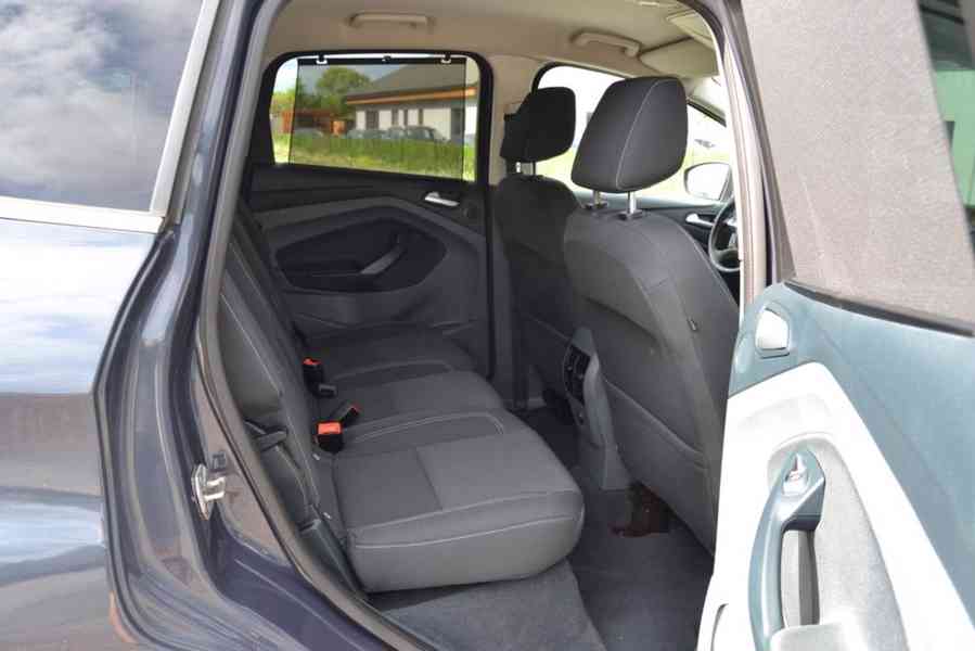 Ford C-Max 2.0 TDCI 103kW Titanium - foto 13