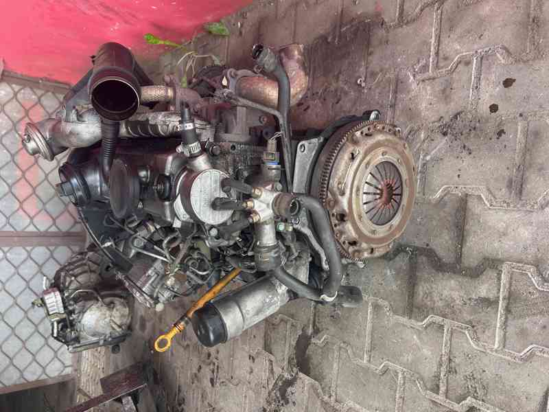 Motor 1,9TDI AGR 66KW Audi A3 Škoda Octavia kompl. - foto 3