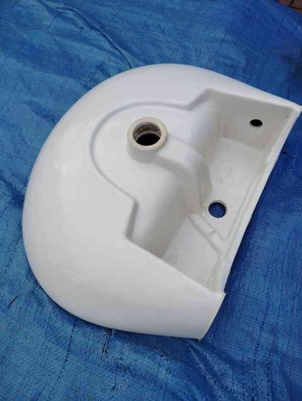 Umyvadla keramická bílá koupelnová (3 ks-různé velikosti) - foto 18