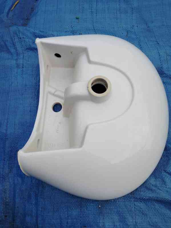 Umyvadla keramická bílá koupelnová (3 ks-různé velikosti) - foto 13